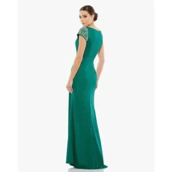Ieena Mac Duggal Emerald Green Beaded Cap Sleeve Column Gown